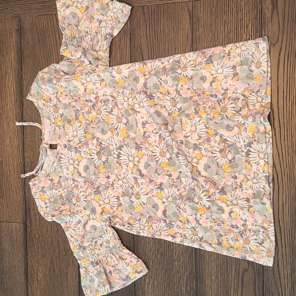Floral top with bell sleeves
